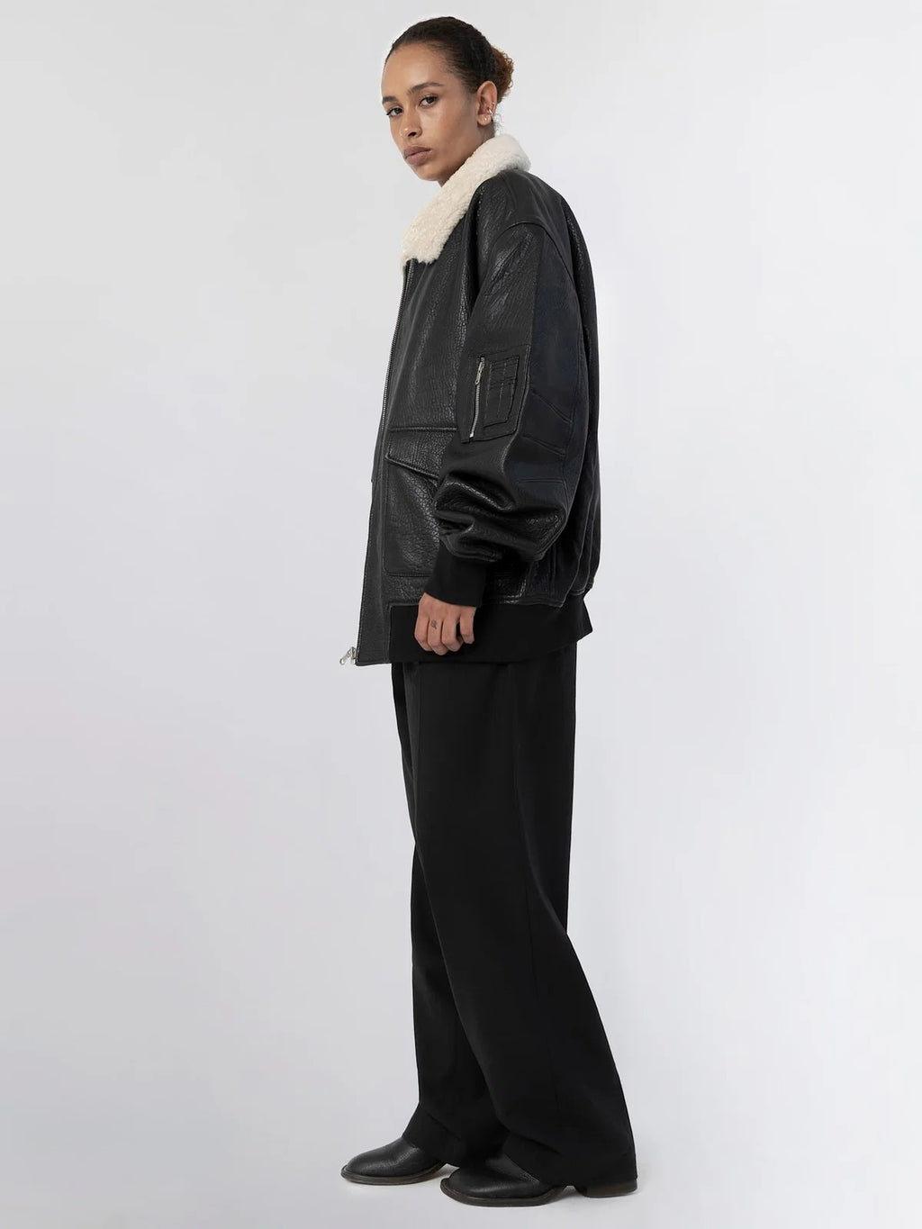 Women's Oversized Leather Bomber Jacket with Faux Shearling Collar