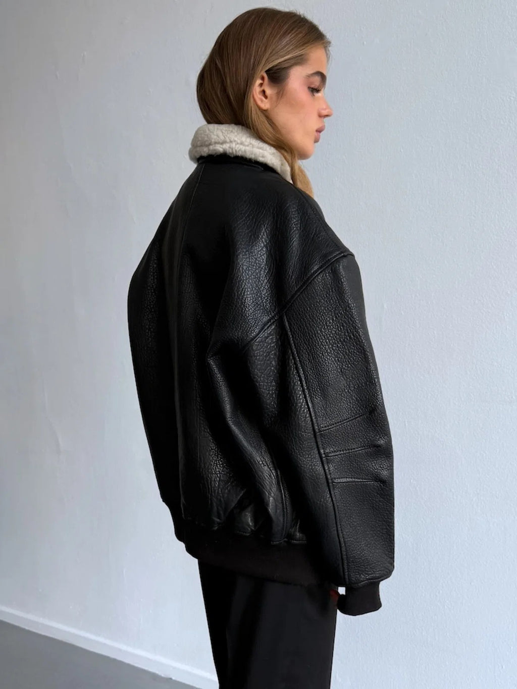 Women's Oversized Leather Bomber Jacket with Faux Shearling Collar